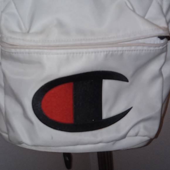 Backpack - Picture 8 of 8